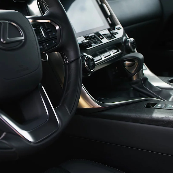 history of the mercedes-eqs