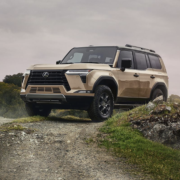 2024 lexus gx trim