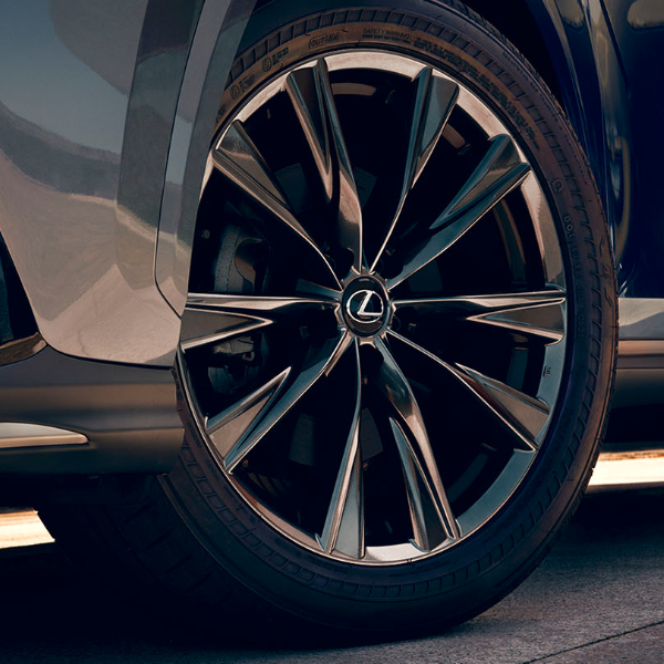 shop the mercedes eqs